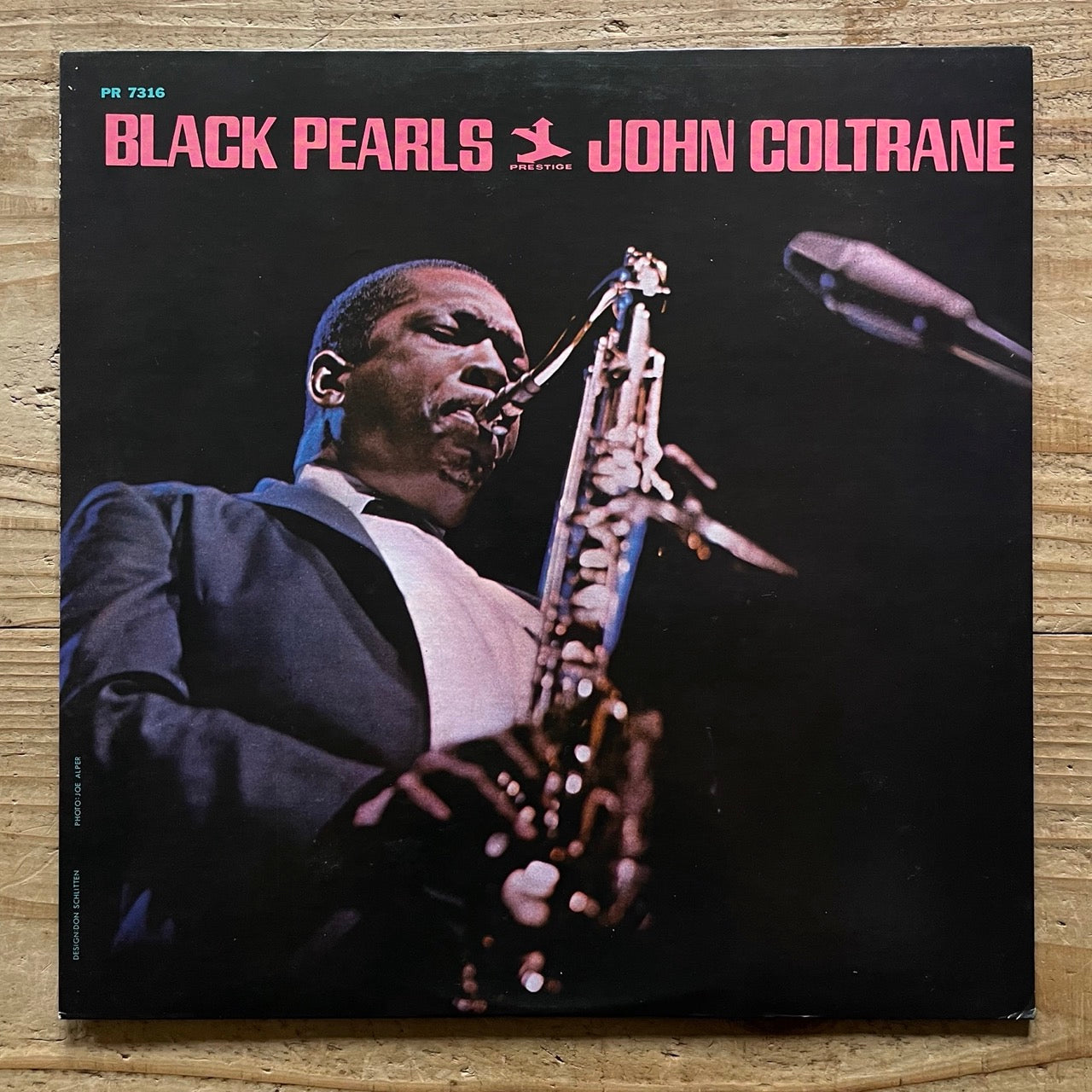 JOHN COLTRANE / BLACK PEARLS on Prestige - Japan LP SMJ-6561