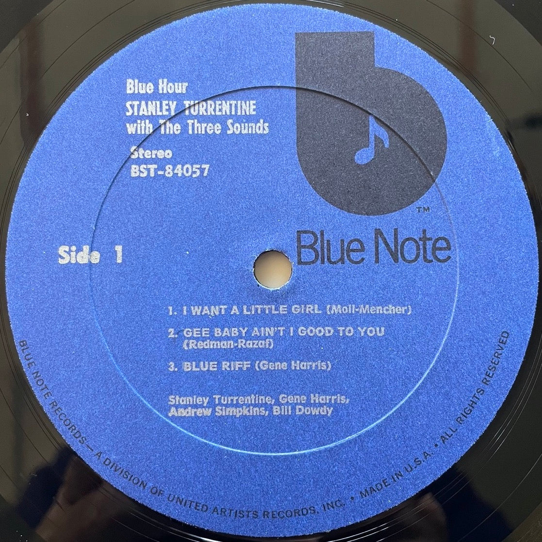 STANLEY TURRENTINE with THE 3 SOUNDS / BLUE HOUR on Blue Note RVG BST-84057