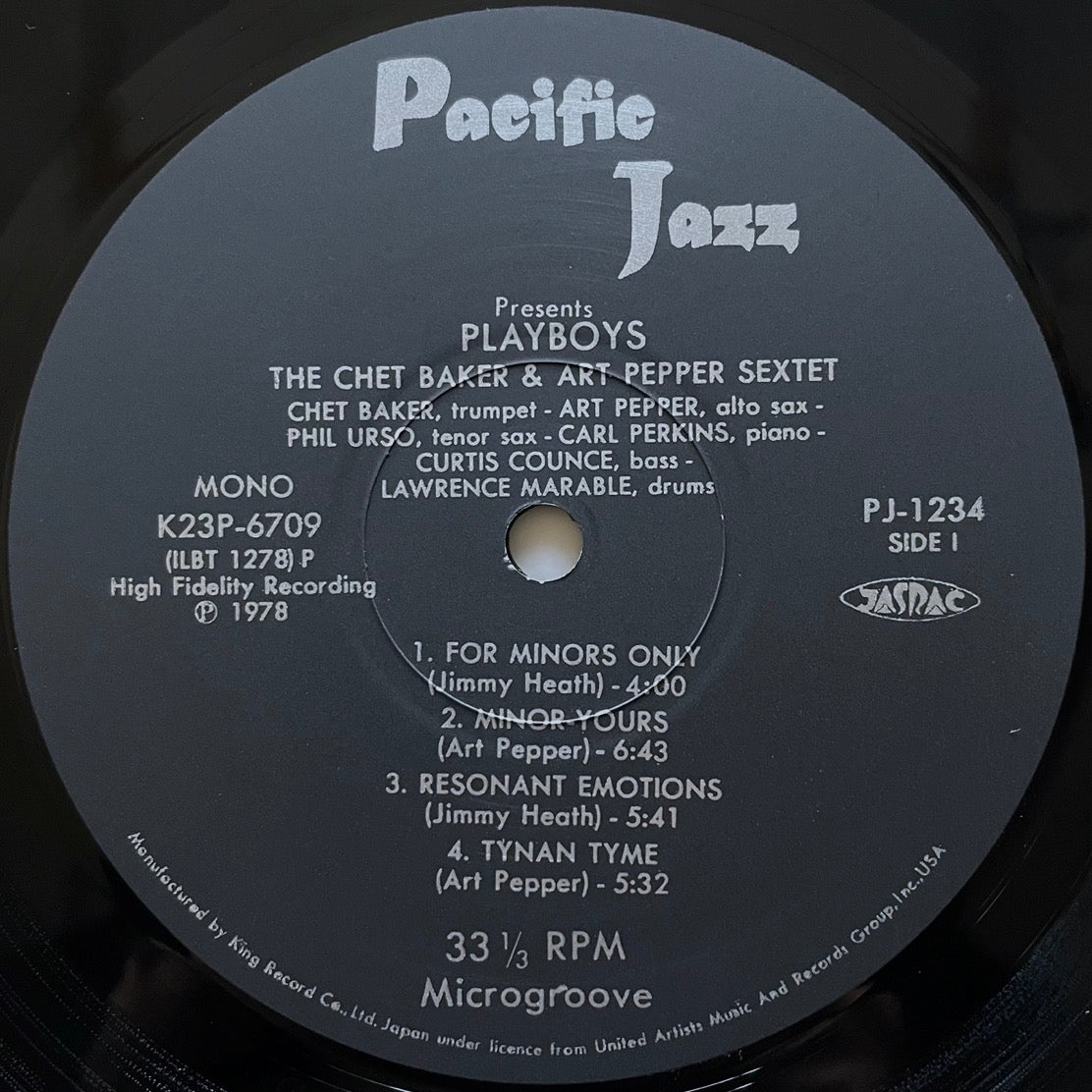 CHET BAKER & ART PEPPER / PLAYBOYS on World Pacific - Japan King MONO LP K23P-6709