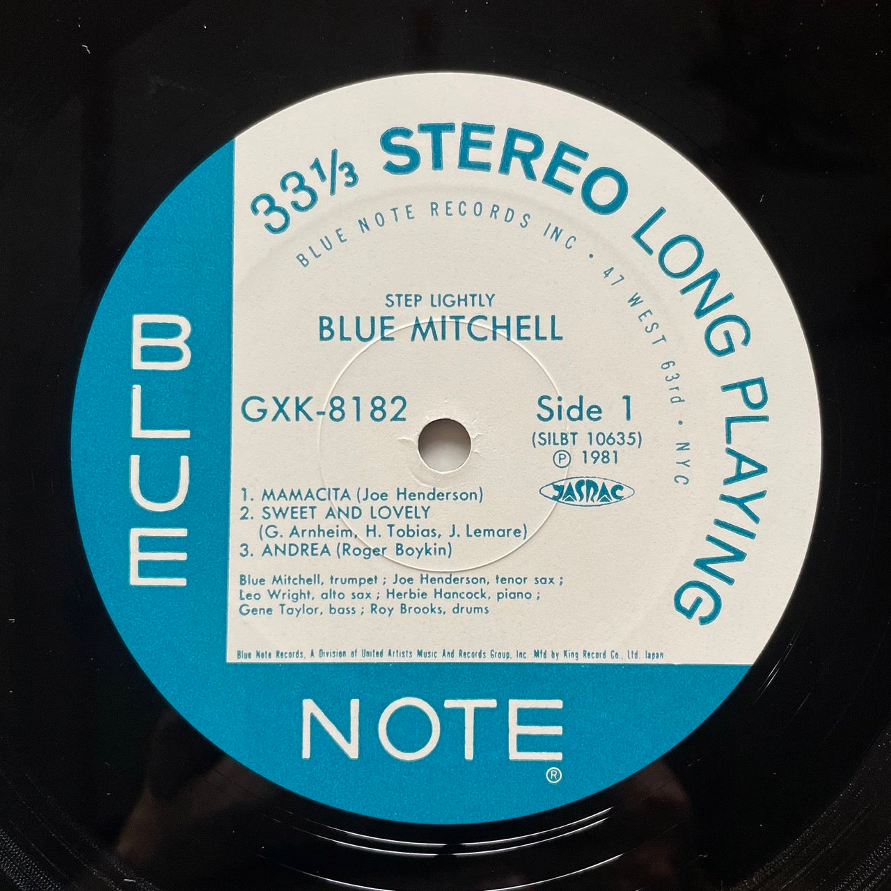 BLUE MITCHELL / STEP LIGHTLY on Blue Note - Japan King Original LP GXK-8182